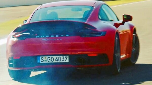 PORSCHE 911 (992) – Test Drive on Track