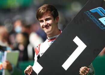 Формула 2: Победу в Имоле одержал Тео Пуршер